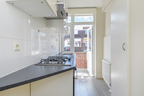 Medium property photo - Linnaeusstraat 158, 2522 GW Den Haag